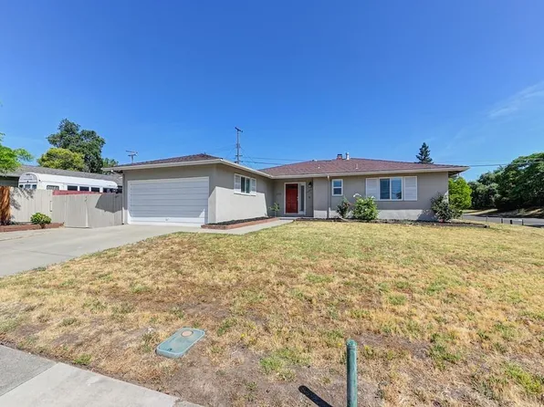 5259 Fernwood Way, Sacramento, CA 95841