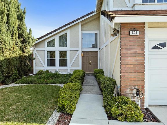 3rd image of 809 Terra Bella Dr