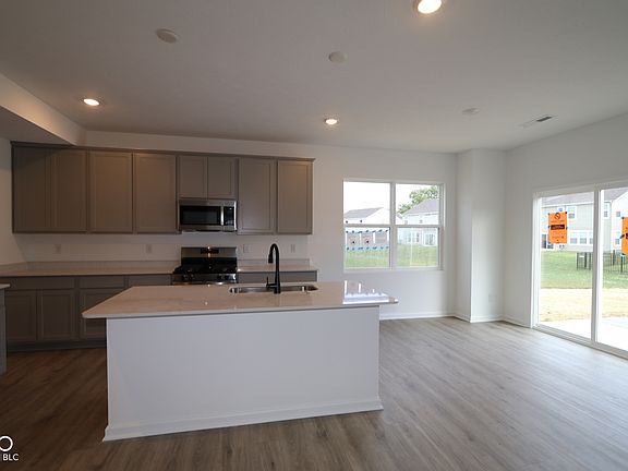 3rd image of 16787 Cheddar Dr
