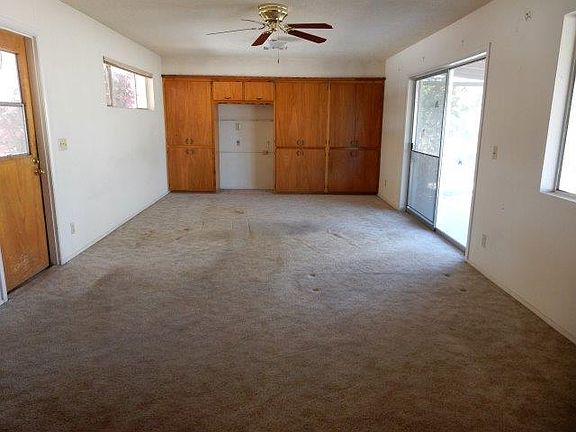 4th image of 7244 E Fillmore St