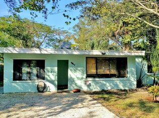 1717 SW 14th Ct, Fort Lauderdale, FL 33312