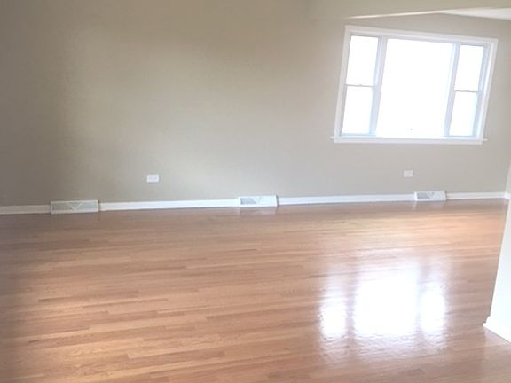 3rd image of 503 Saginaw Ave