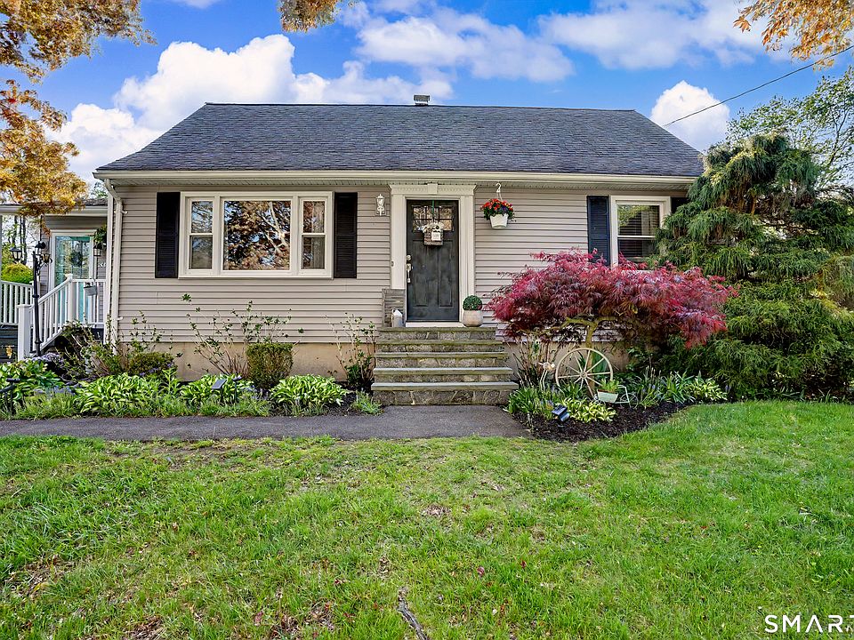 1st image of 33 Stendahl Drive