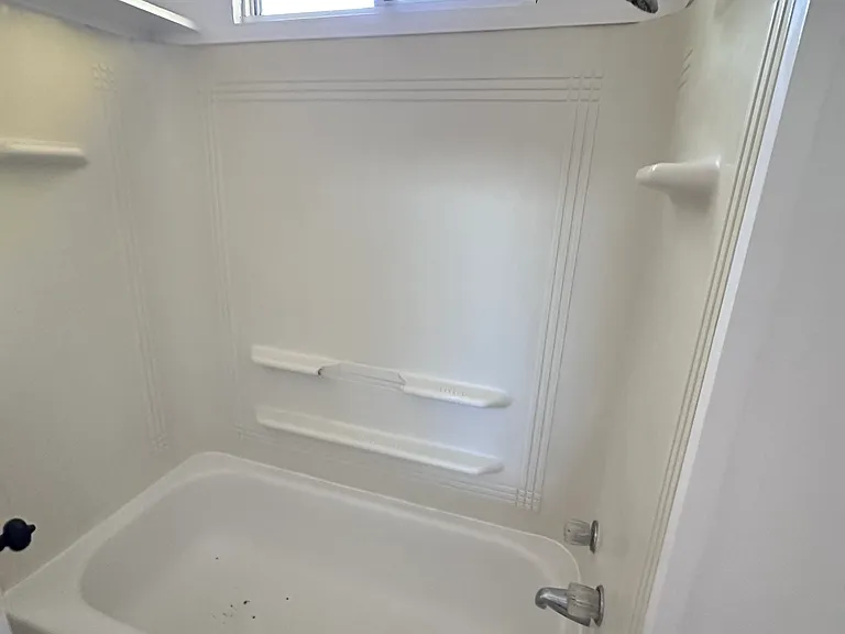 1730 McKinley Ave — Photo 5