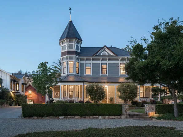 400 Meadowood Lane, St. Helena, CA 94574