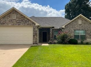 3932 Mobley Ln, Tyler, TX 75707