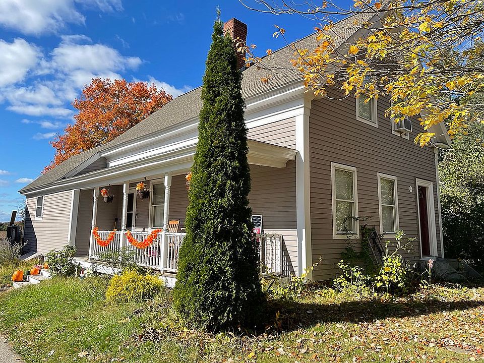 2nd image of 267 Dover Point Rd