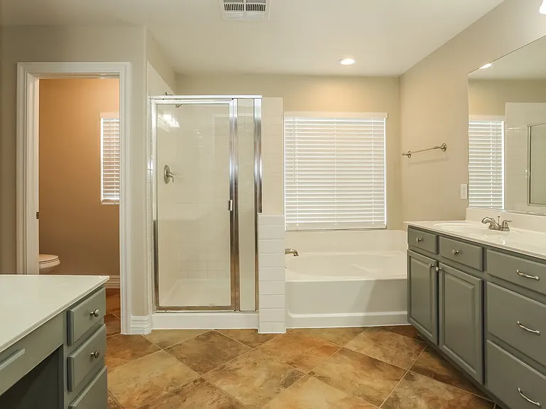 5809 Magic Oak St — Photo 9