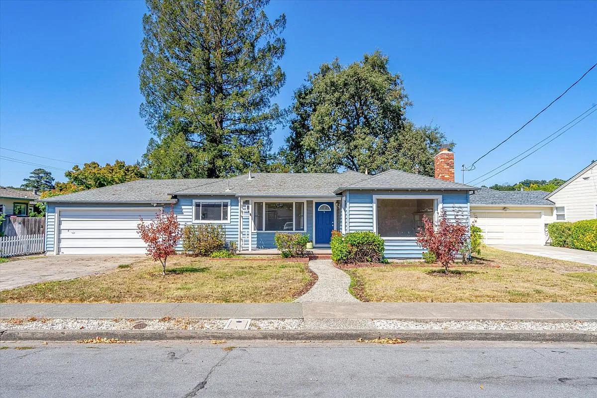 3 bed, 2.0 bath, 1517 sqft, $4,000 — Photo 1