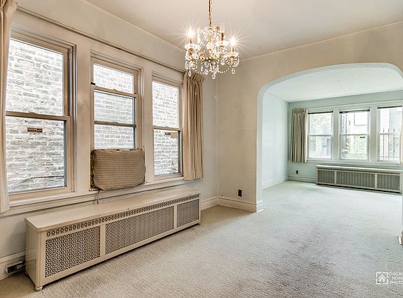 3rd image of 1918 W Cortland St
