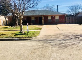7831 Barberton Dr, Houston, TX 77036
