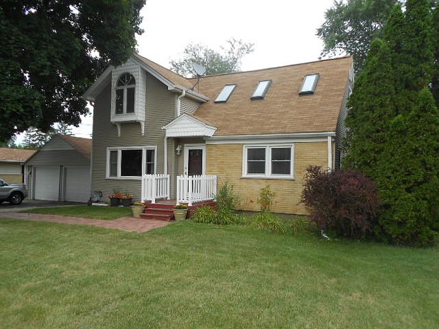 1st image of 7N445 Linden Ave