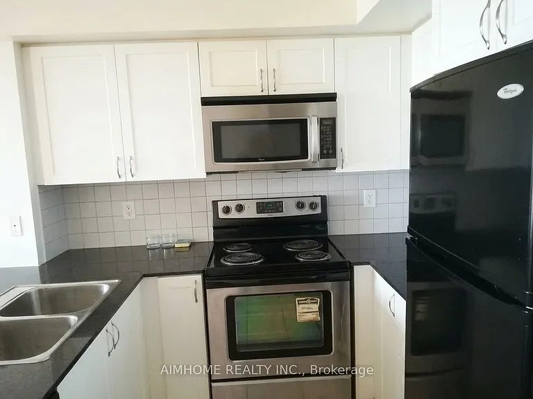 1070 Sheppard Ave W #1207 — Photo 5