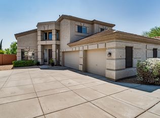 6613 W Cavedale Dr, Phoenix, AZ 85083