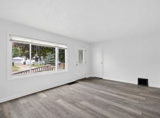 2069 Sycamore St, Akron, OH 44301