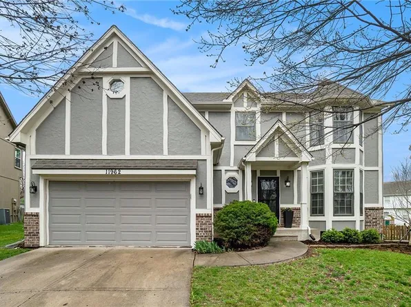 11962 S Rene St, Olathe, KS 66062