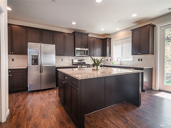 4th image of 16801 W Hill Dr E
