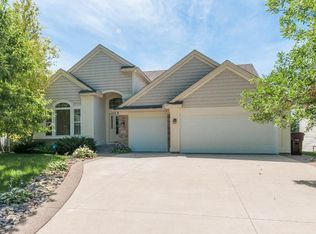 6177 Sugar Mill Ln, Mound, MN 55364