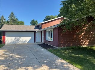 9251 Fair Rd, Strongsville, OH 44149