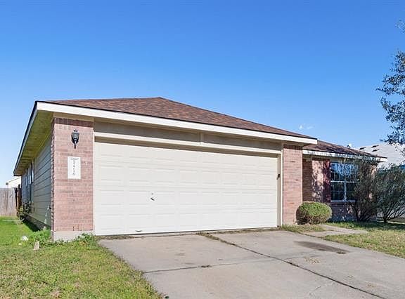 2nd image of 12716 La Paz Ln