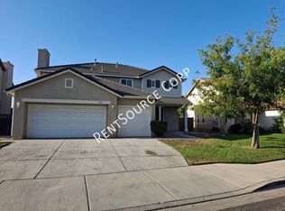 1114 Cambridge Ct, Lancaster, CA 93535