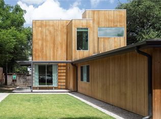 2418 S 5th St, Austin, TX 78704