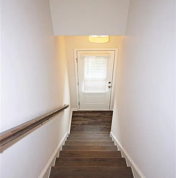 1640 Coasta Way — Photo 23