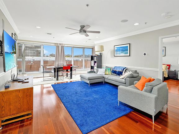 2nd image of 1331 Grand St APT 606