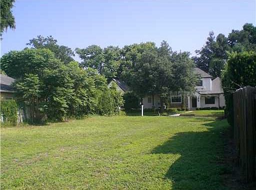 2nd image of 1540 Grove Ter