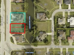 2207 Surfside Blvd, Cape Coral, FL 33991