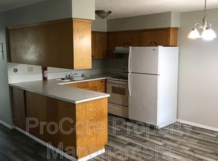 401 S Holly St UNIT 11, Nampa, ID 83686