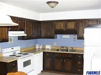 4th image of 9323 Dawnsford Dr