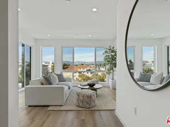 10918 Camarillo St #301, North Hollywood, CA 91602