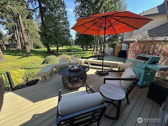3rd image of 1917 Mill Fern Drive SE #4-2
