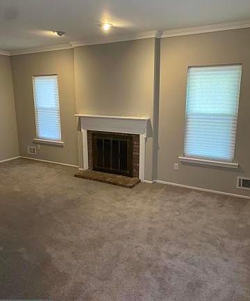 3rd image of 209 Boundary St