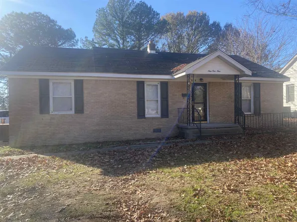 919 Shelby Dr, Dyersburg, TN 38024