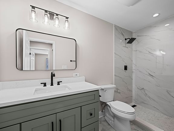 5th image of 705 W Central Rd #2A8