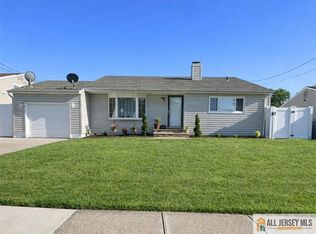 99 Cameo Pl, Colonia, NJ 07067