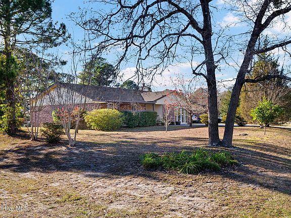 2nd image of 444 Day Lilly Drive