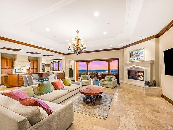 5th image of 7133 Obelisco Cir
