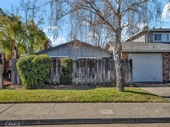 1731 Montana Vista St, Lakeport, CA 95453