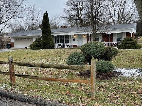 2nd image of 1310 Greenview Dr E