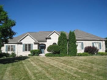1st image of 930 Thornberry Creek Dr