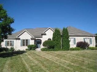 930 Thornberry Creek Dr, Oneida, WI 54155