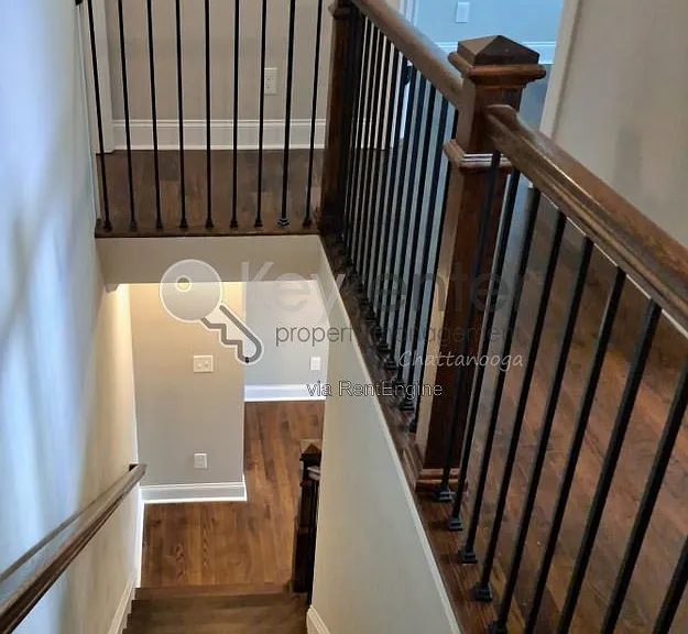 3583 Crompton St — Photo 18