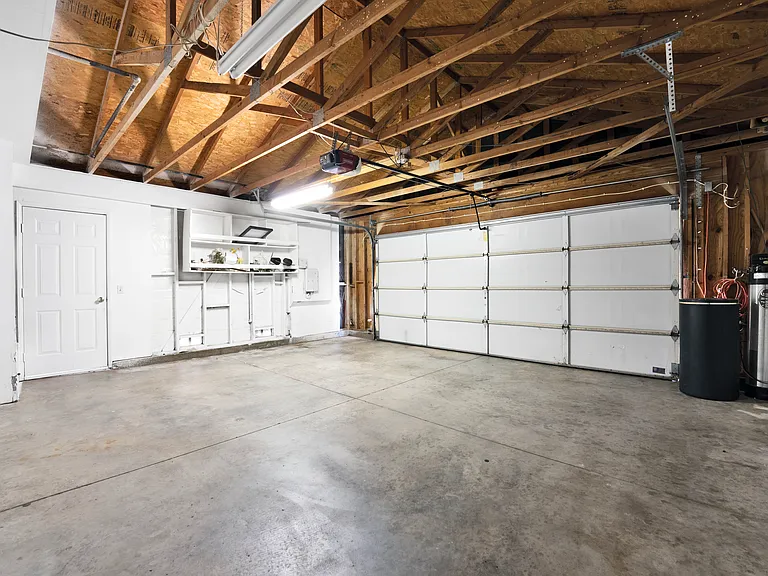 12675 Elmhurst Dr — Photo 31