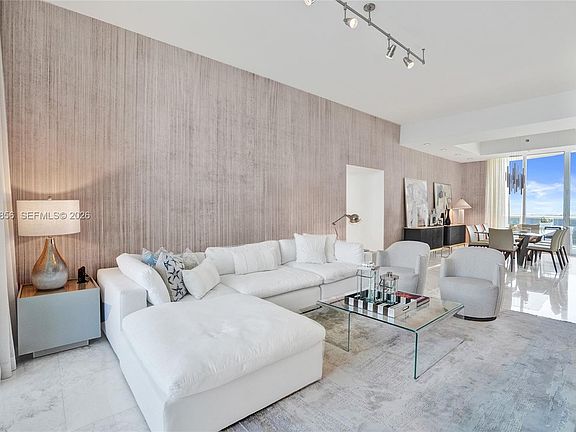 4th image of 16001 Collins Ave APT 3406