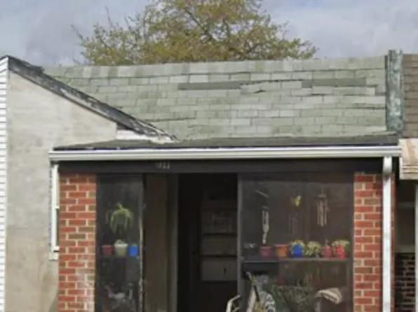 1053 Laurel Rd, Sharon Hill, PA 19079