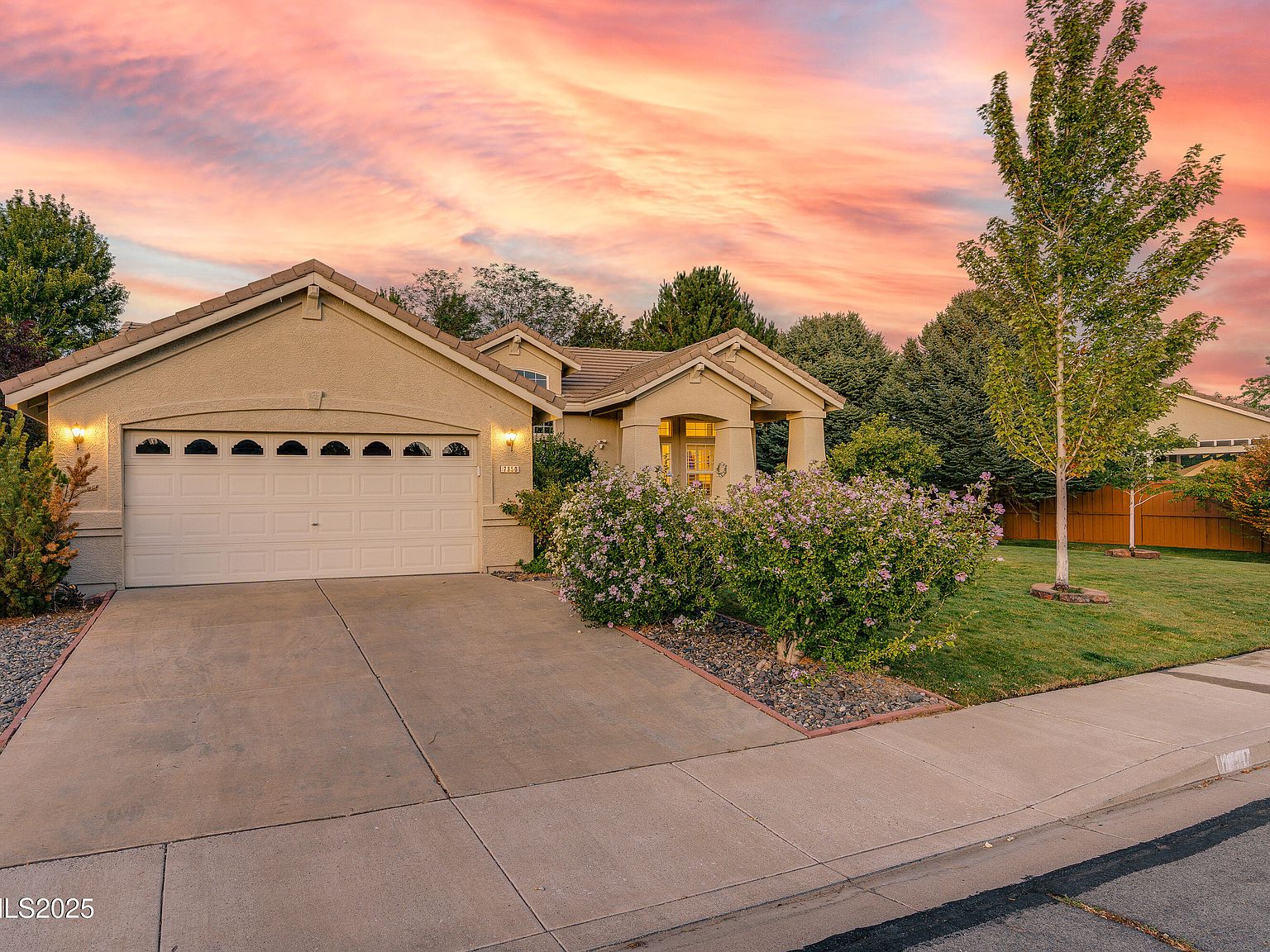 7850 Morro Ave, Sparks, NV 89436 | Zillow