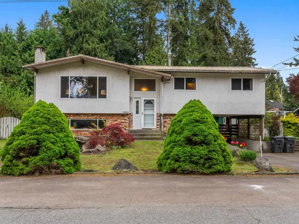 20128 43rd Ave, Langley, BC V3A 3B8